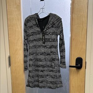 Stylish Black and Gray Striped Long Sleeve Dress